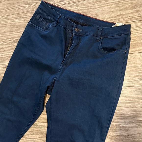 Rodi  Jeans 👖 - Picture 3 of 9